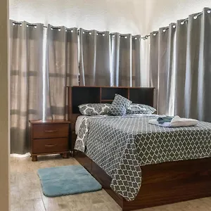 Cozy Studio With Free Parking On Premises. Grand Anse